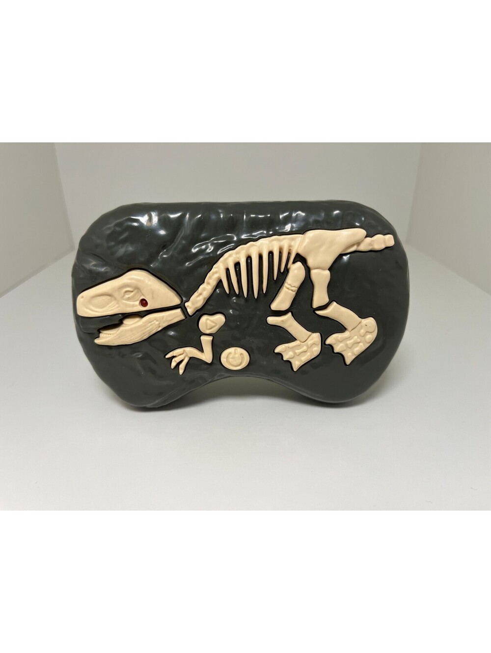 Jurassic World Remote Control ,1:8 Scale Toy with Sound Control TESTED WORKING